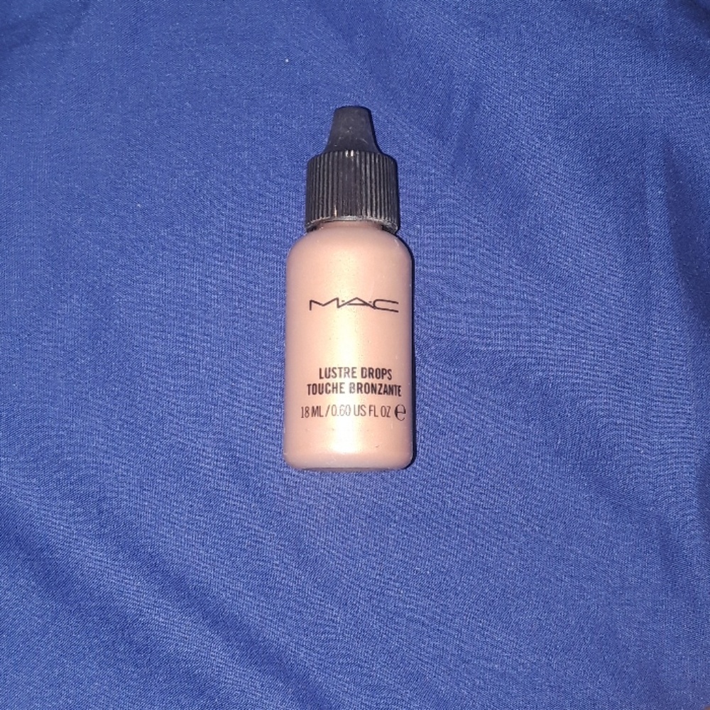 MAC cosmetics lustre drops
